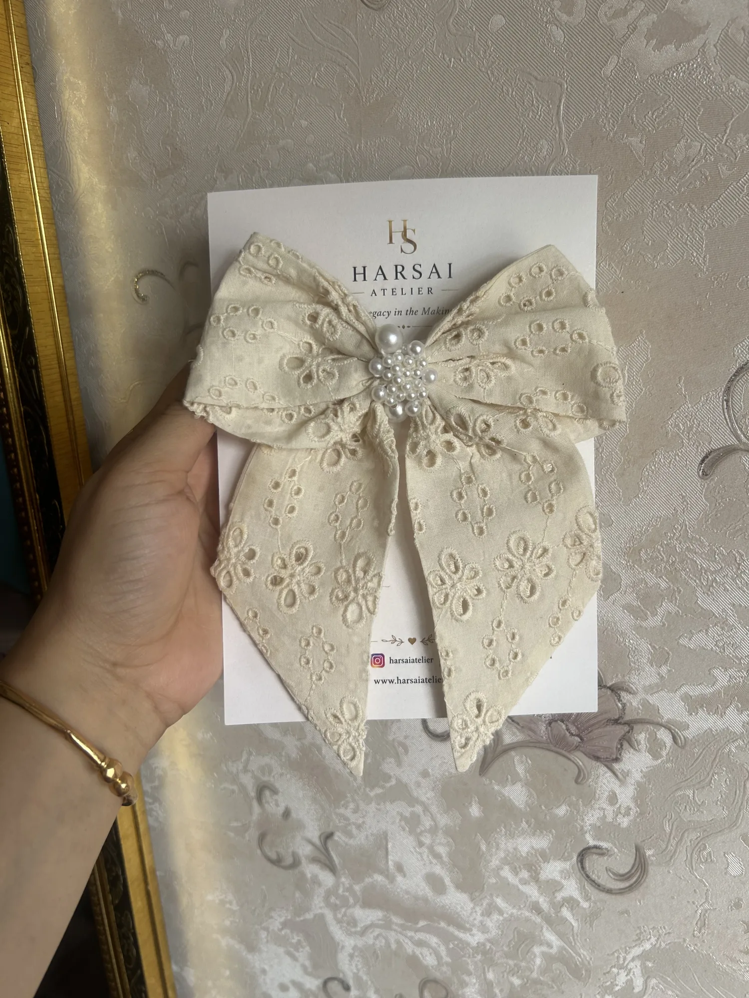 Ivory Garden Bow