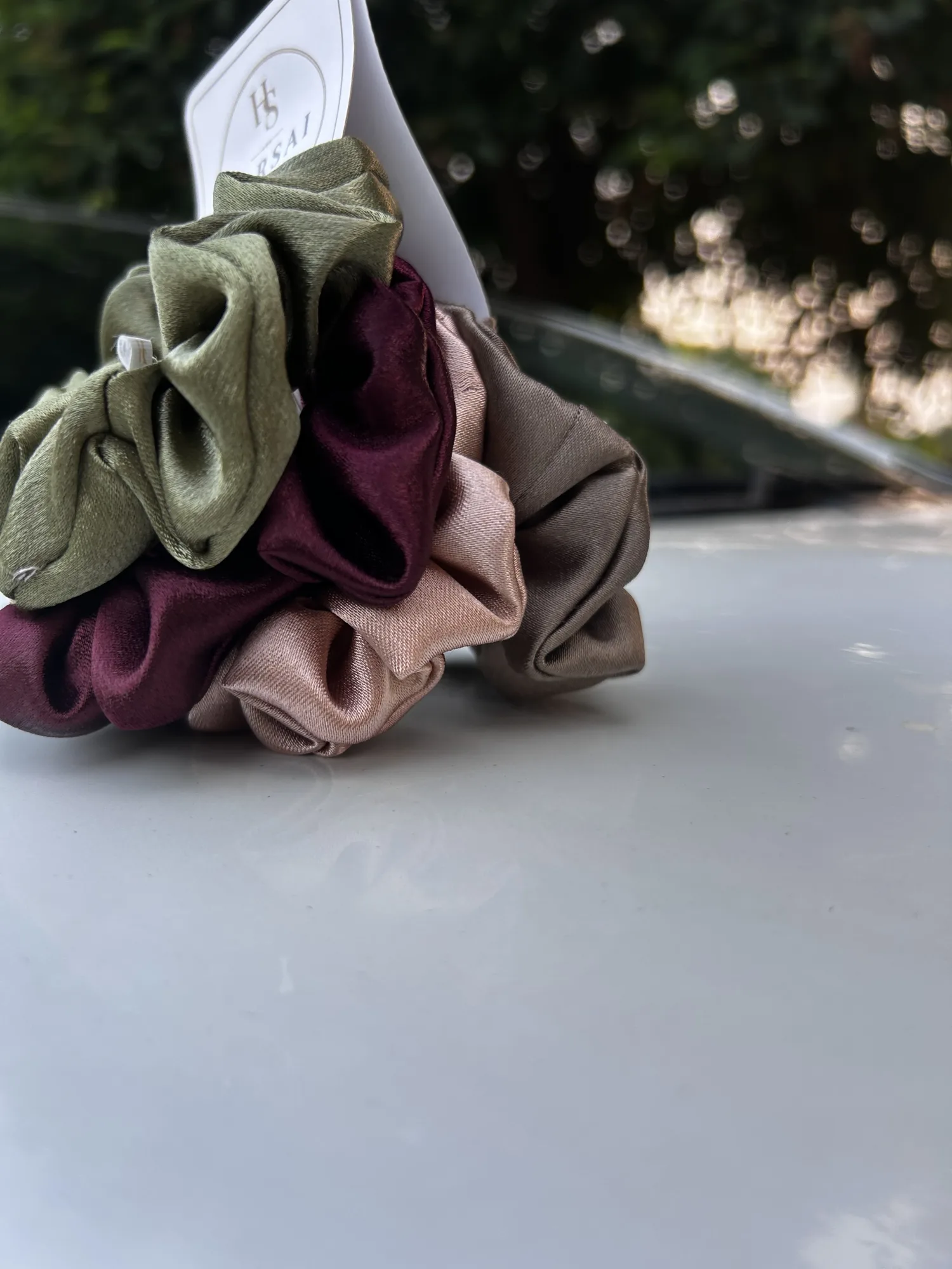 Silk Scrunchies Size M-Regular-(pack of 4) Dark pastel