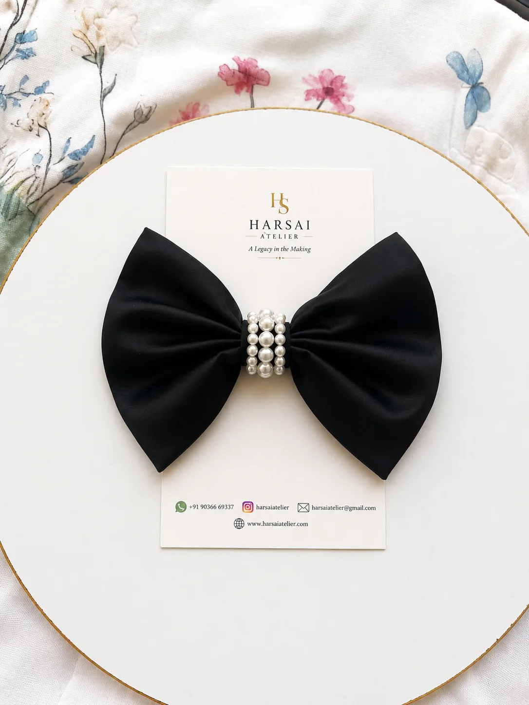 Black pearl  Bow Black pearl