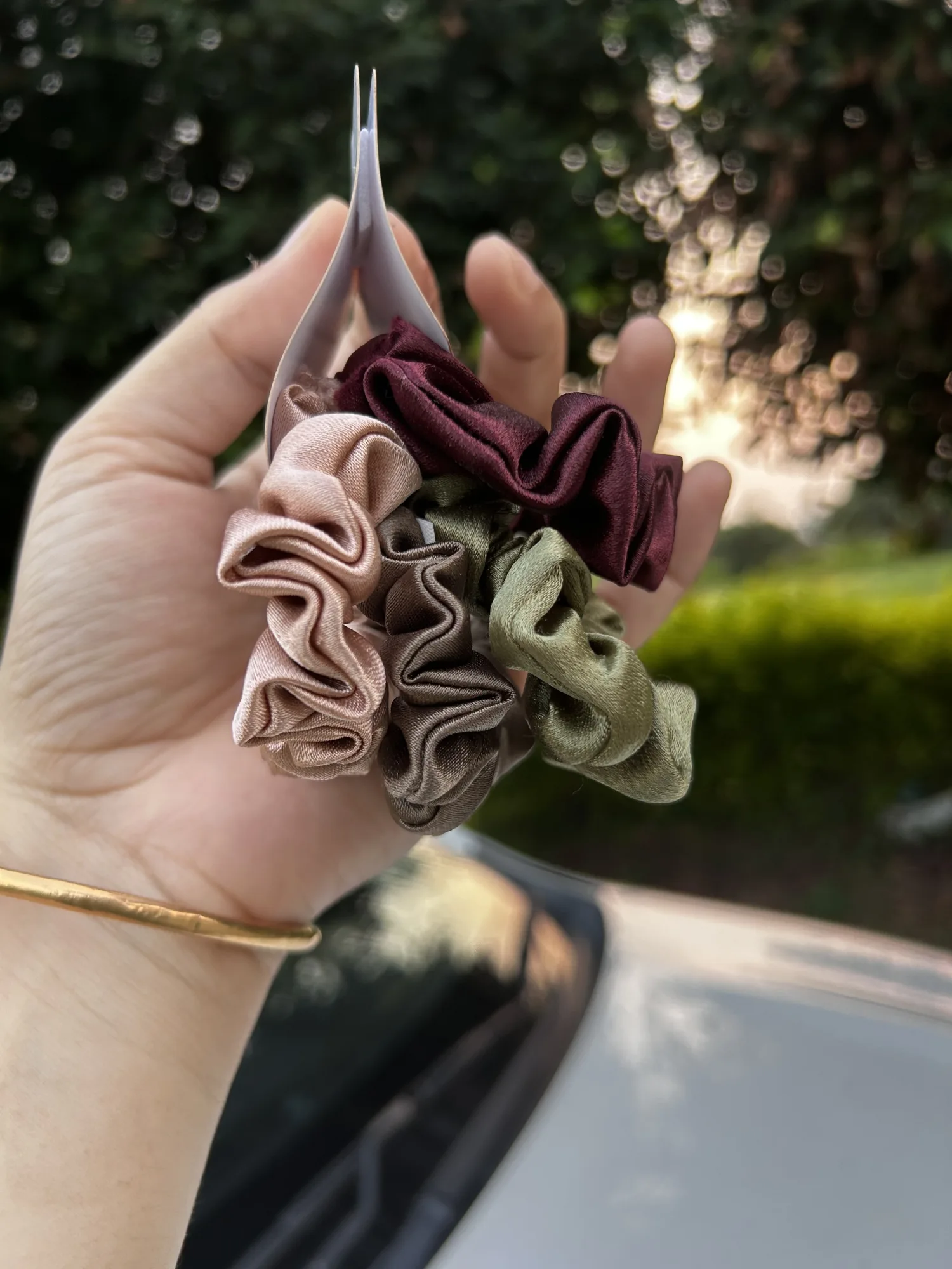 Silk Scrunchies Size S-Regular-(pack of 4) Dark pastel